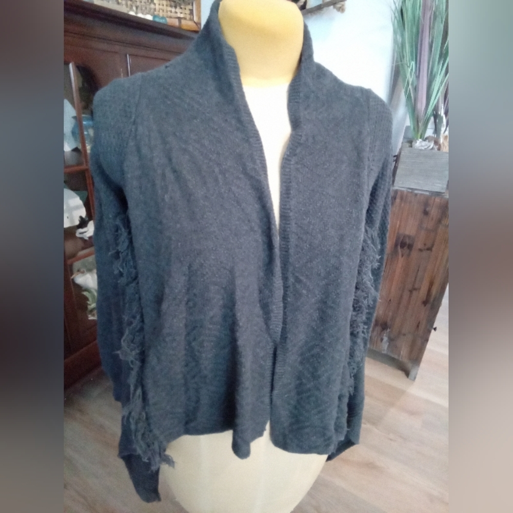 Lucky Brand Live in Love Women's Size S Gray Open Front Fring Cardigan Sweater